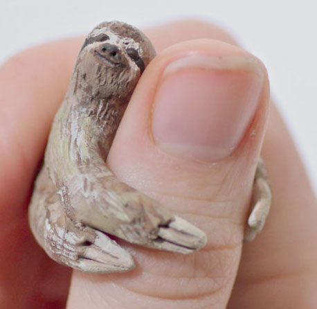 sloth ring finger hugger